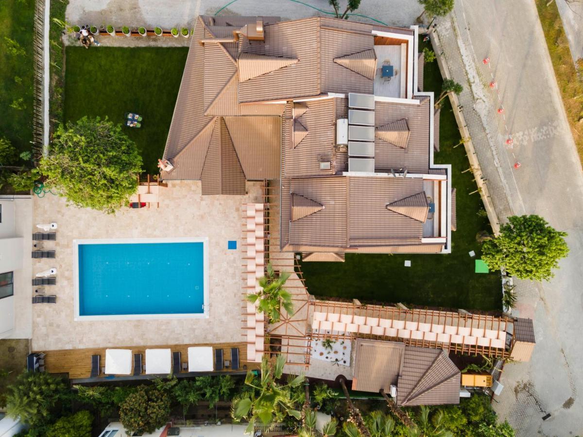 גוג'ק West House Exclusive Hotel מראה חיצוני תמונה