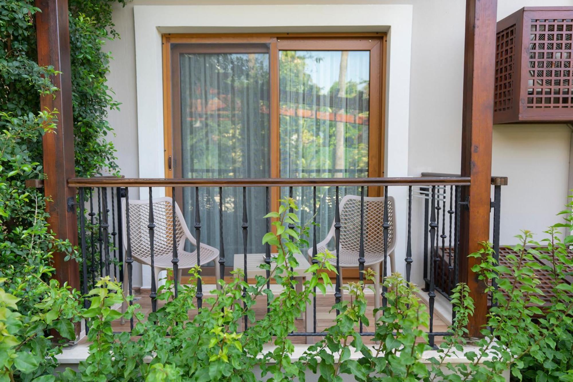 גוג'ק West House Exclusive Hotel מראה חיצוני תמונה