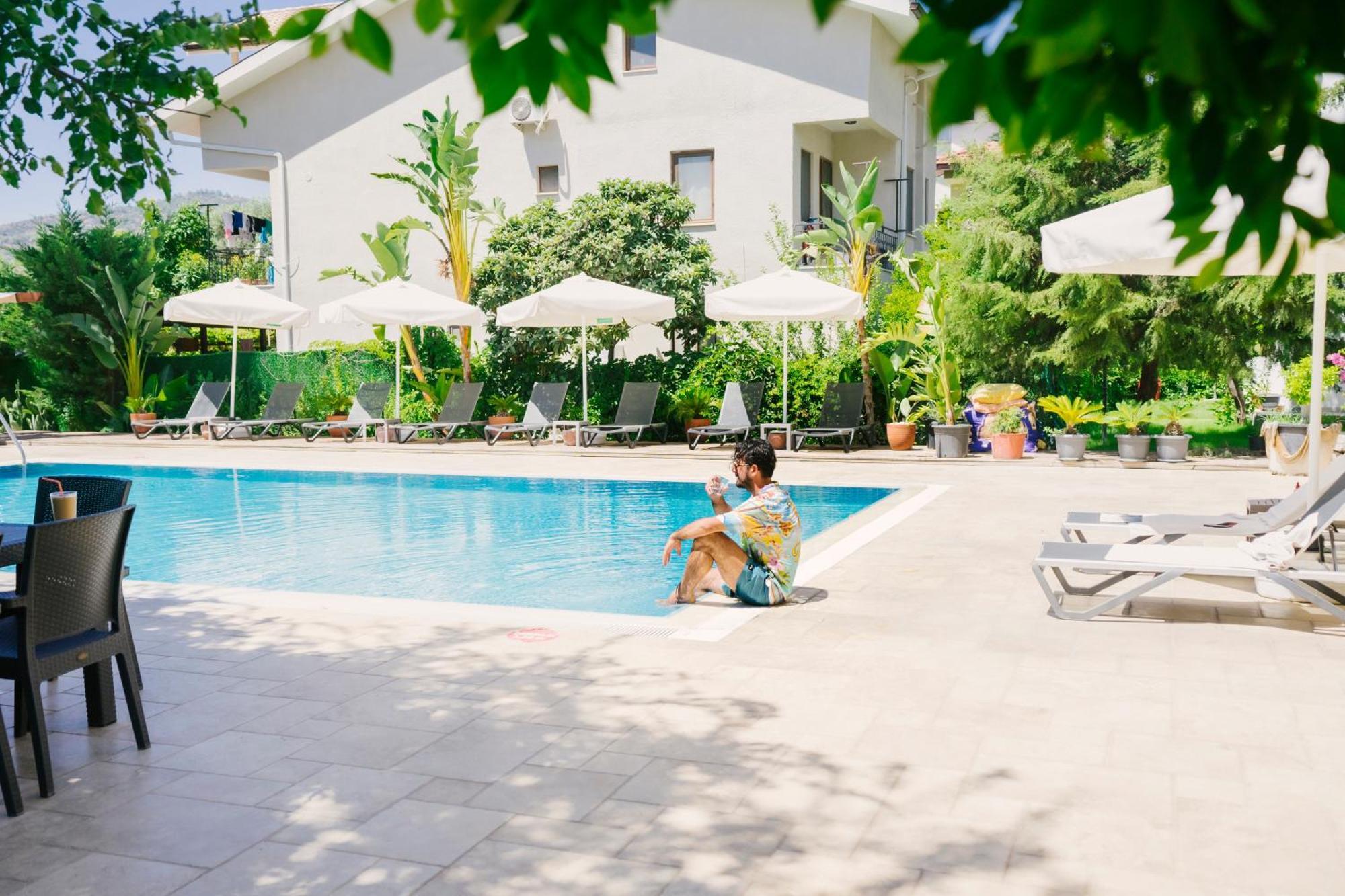 גוג'ק West House Exclusive Hotel מראה חיצוני תמונה