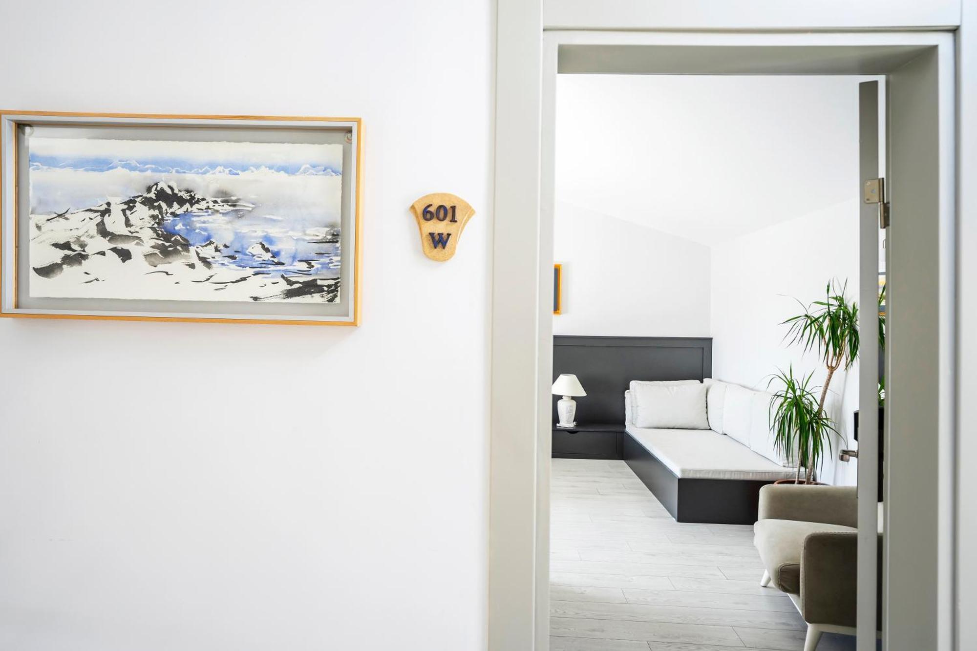 גוג'ק West House Exclusive Hotel מראה חיצוני תמונה