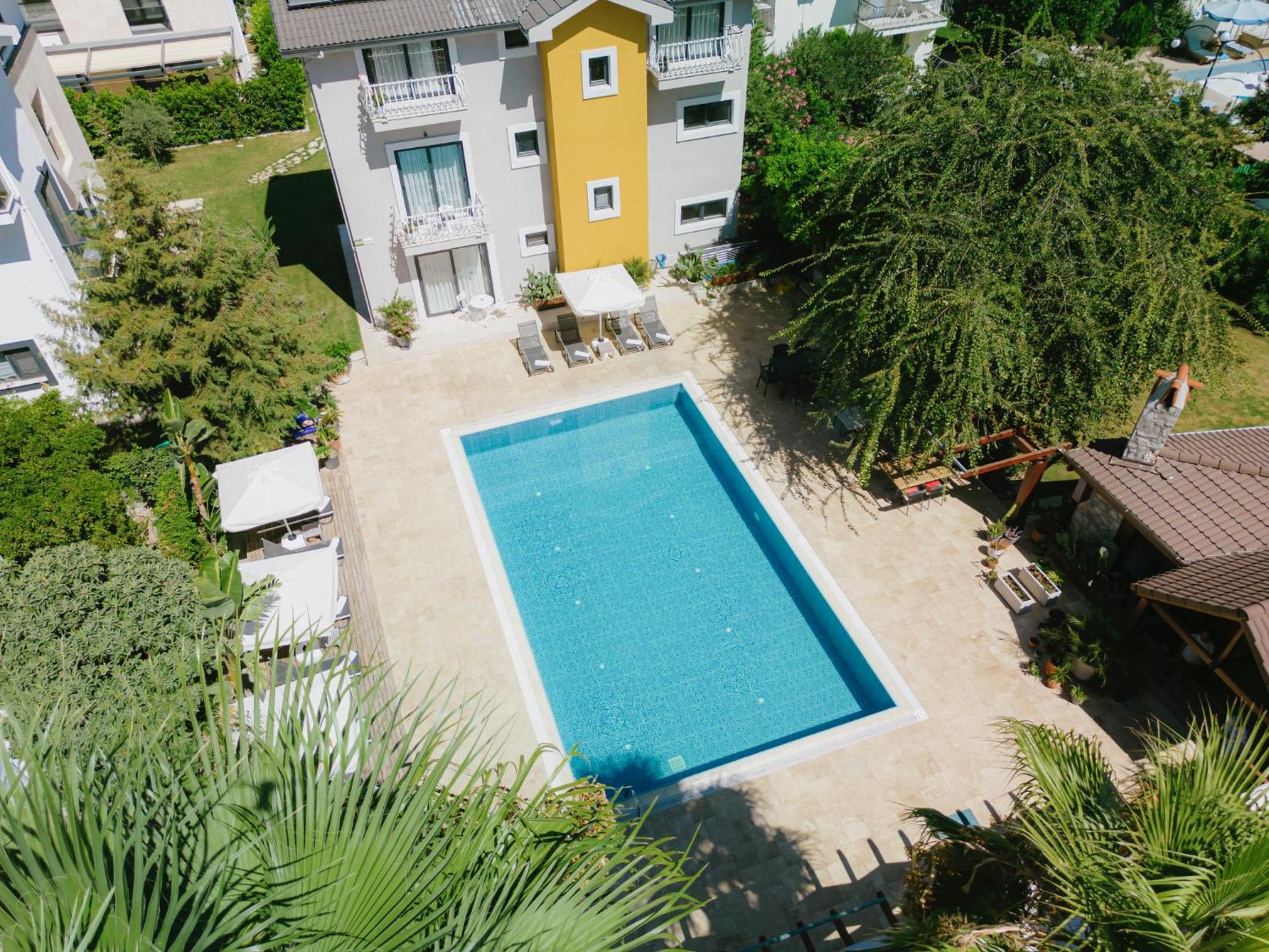 גוג'ק West House Exclusive Hotel מראה חיצוני תמונה