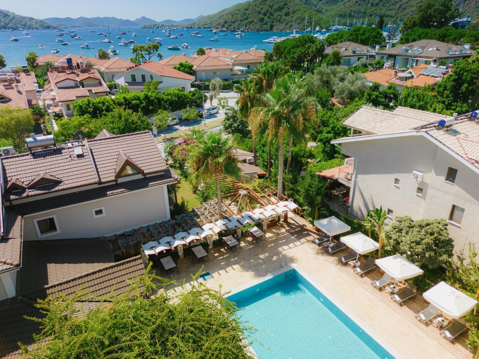 גוג'ק West House Exclusive Hotel מראה חיצוני תמונה